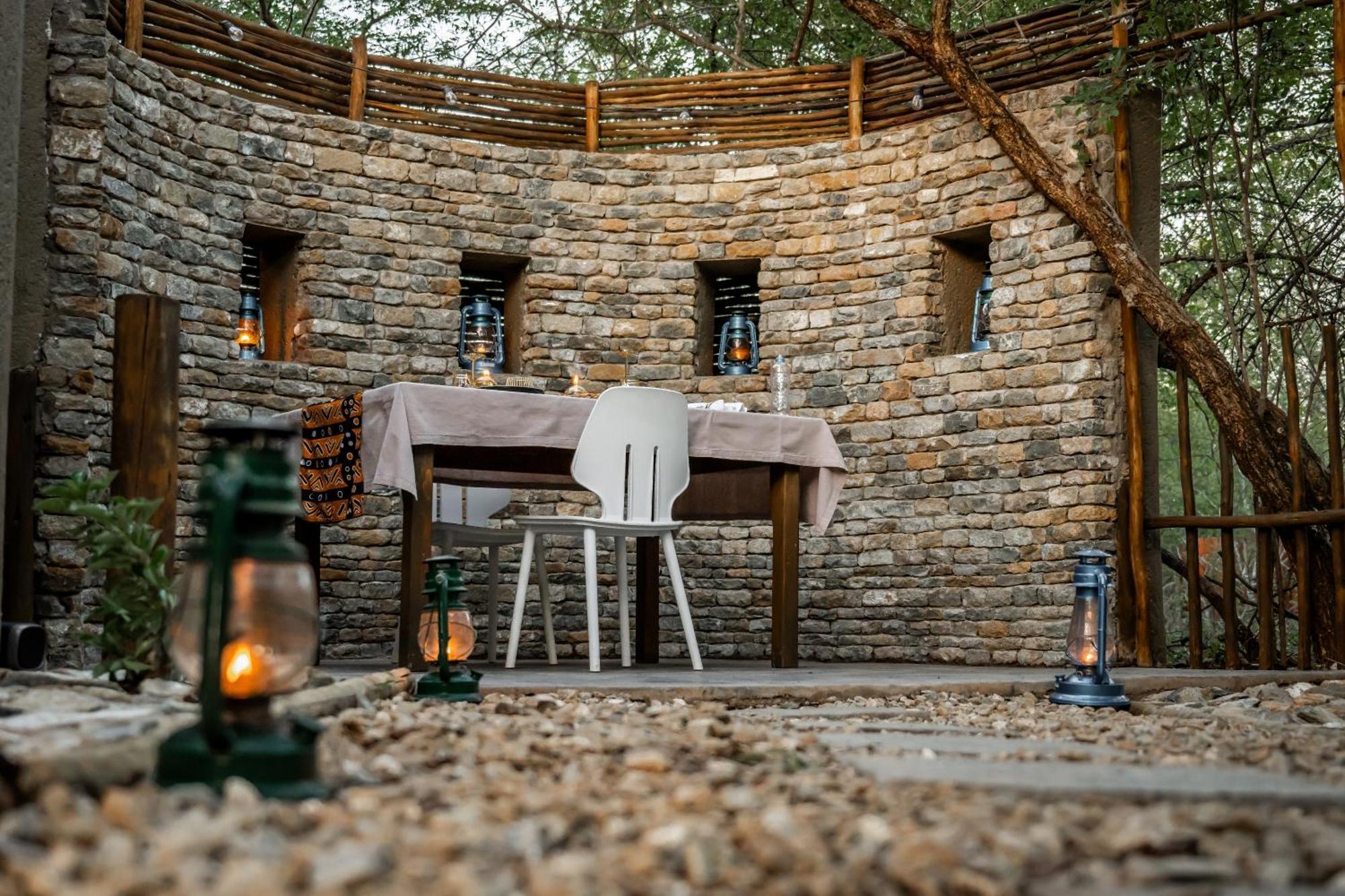 Grace Of Africa, Couples 5 Star Nature Lodge Marloth Park Exterior foto